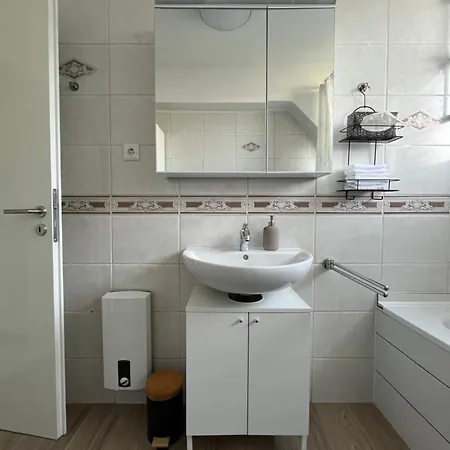 Neu - Moderner Landhausstil Nahe Düsseldorf, Messe, Dus * Kaarst
