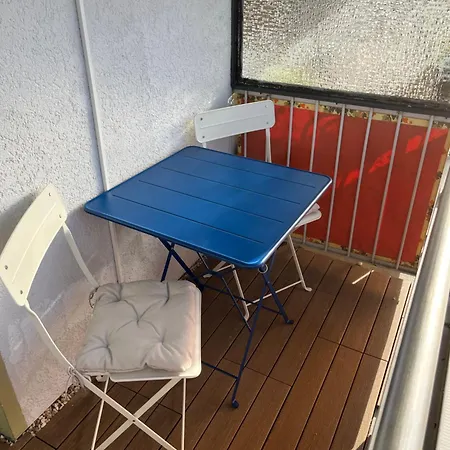 Neu - Moderner Landhausstil Nahe Düsseldorf, Messe, Dus Apartment
