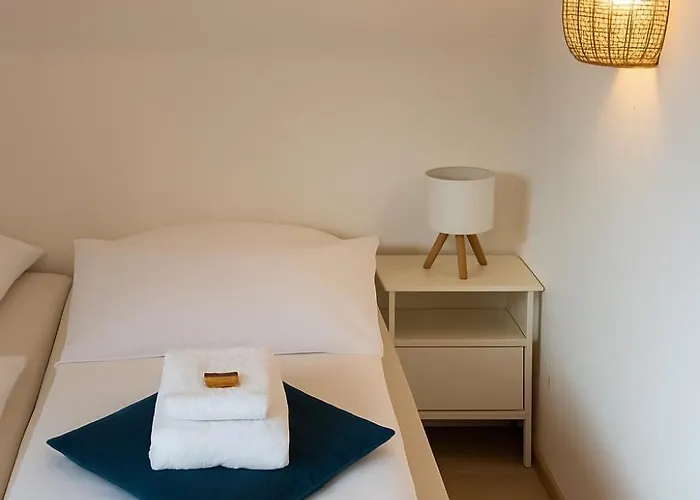 公寓 Neu - Moderner Landhausstil Nahe Duesseldorf, Messe, Dus 卡尔斯特