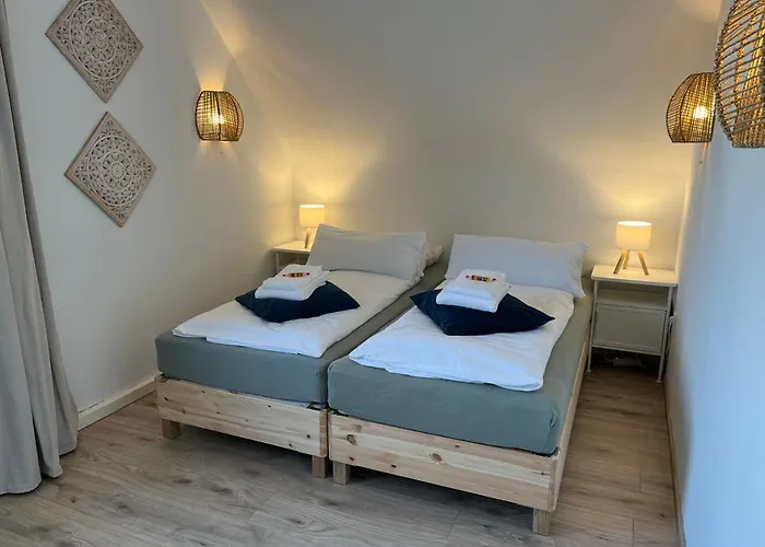 Neu - Moderner Landhausstil Nahe Duesseldorf, Messe, Dus Lejlighed